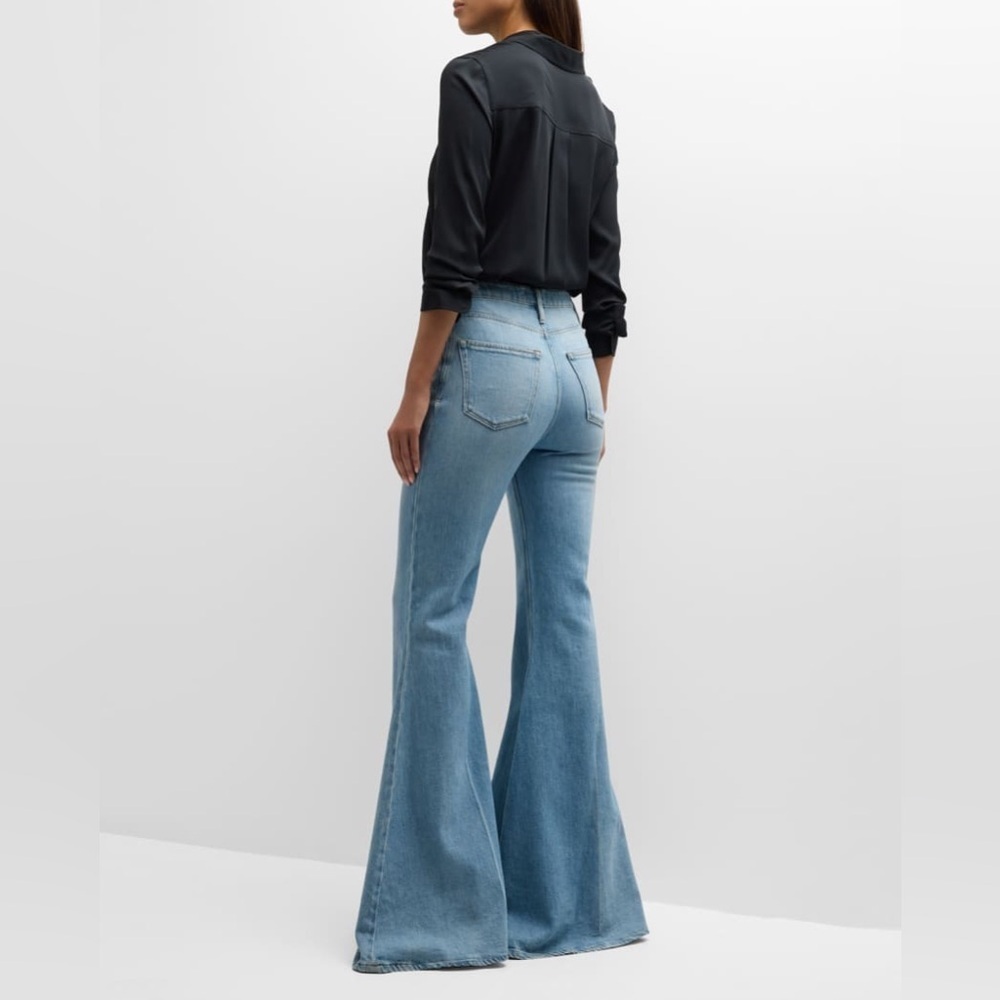 FRAME
High Rise Flare Jeans - Picture 4 of 6